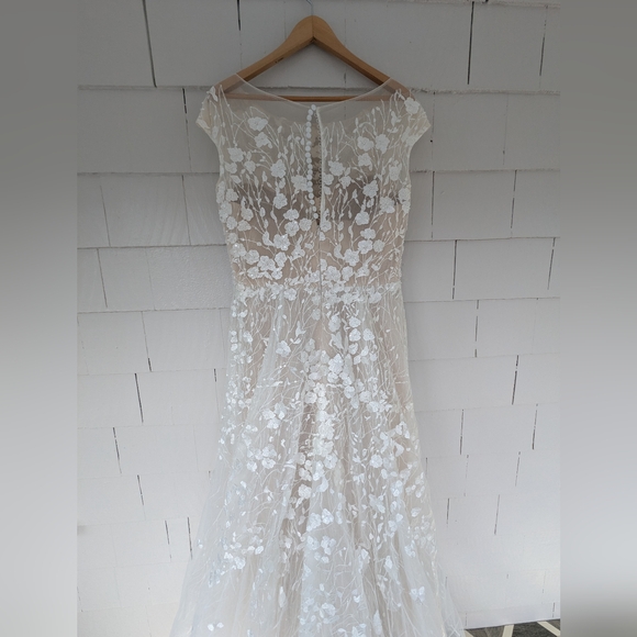 New! Darryl Jagga Hannah A-Line Floral Applique Wedding Dress Embellished Belt - Picture 11 of 16